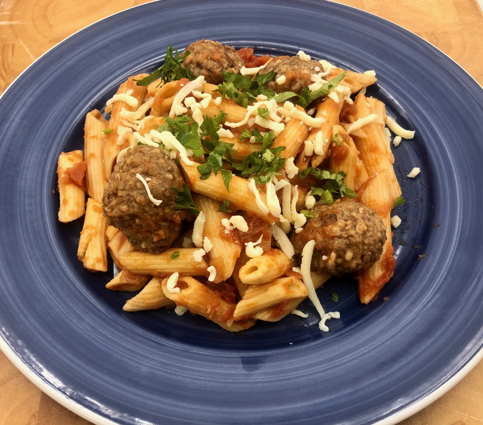 Pasta met gehaktballetjes.