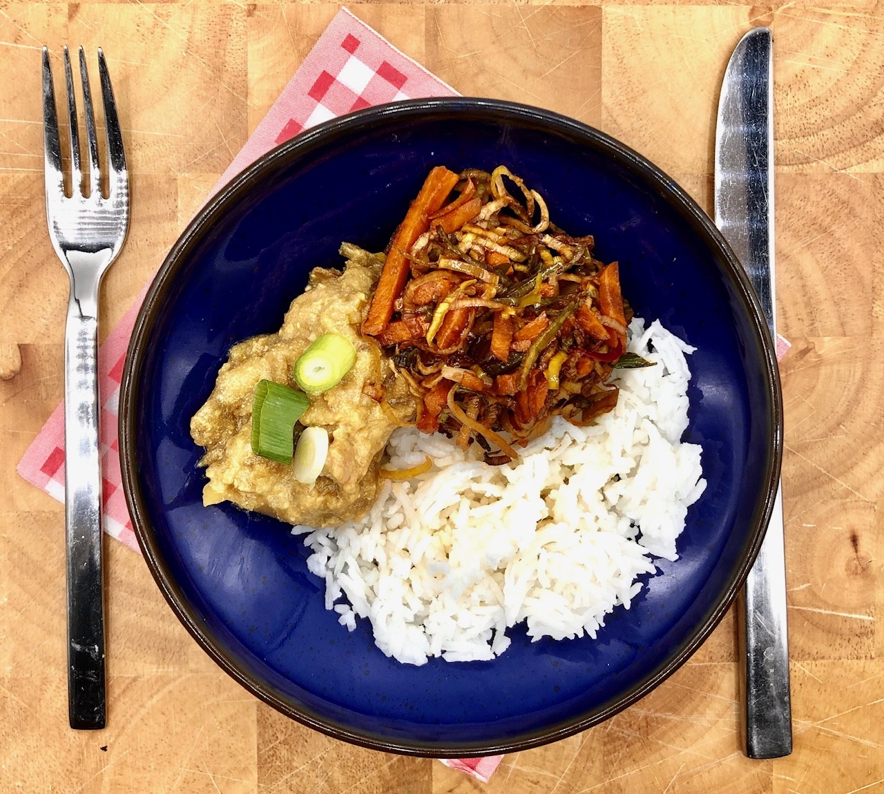 Koolhydraatarm: kip paniki met gado-gado