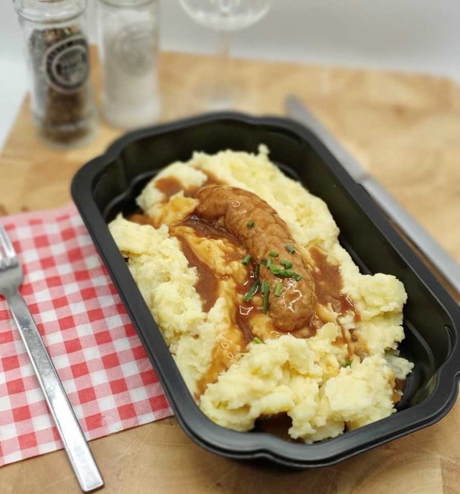 Hete bliksem met rundersaucijs