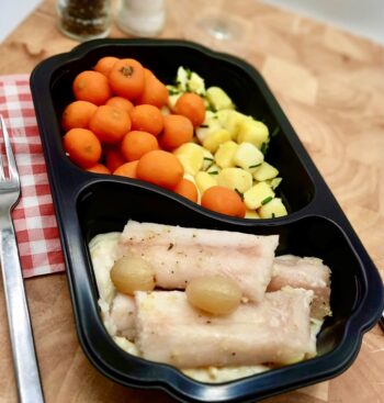 tongfilet witte wijn druiven saus