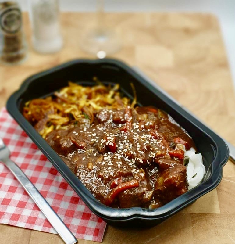 Bief teriyaki met rijstnoedels