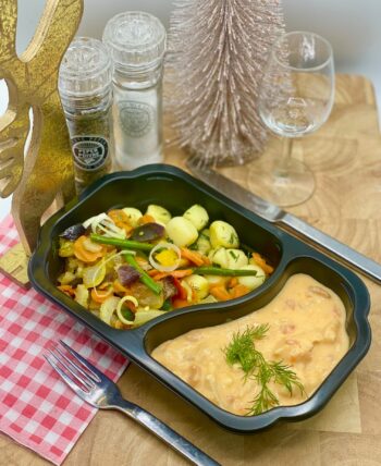 Vispannetje met aardappelgratin en roerbakgroenten