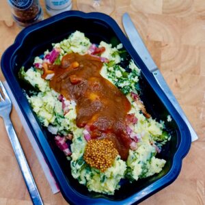 Zomerse stamppot (veldsla-spinazie-ham-ananas)