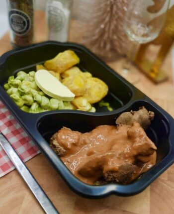 Gebakken kippenlevers met paprikasaus