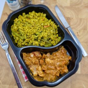 Koolhydraatarm: kip korma met groentenmix