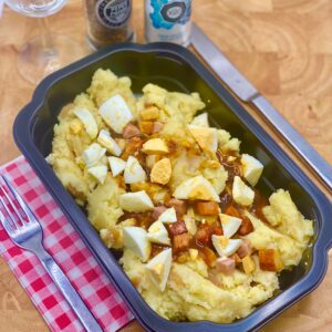 Lente stamppot met asperge, ei, ham en zoute boter