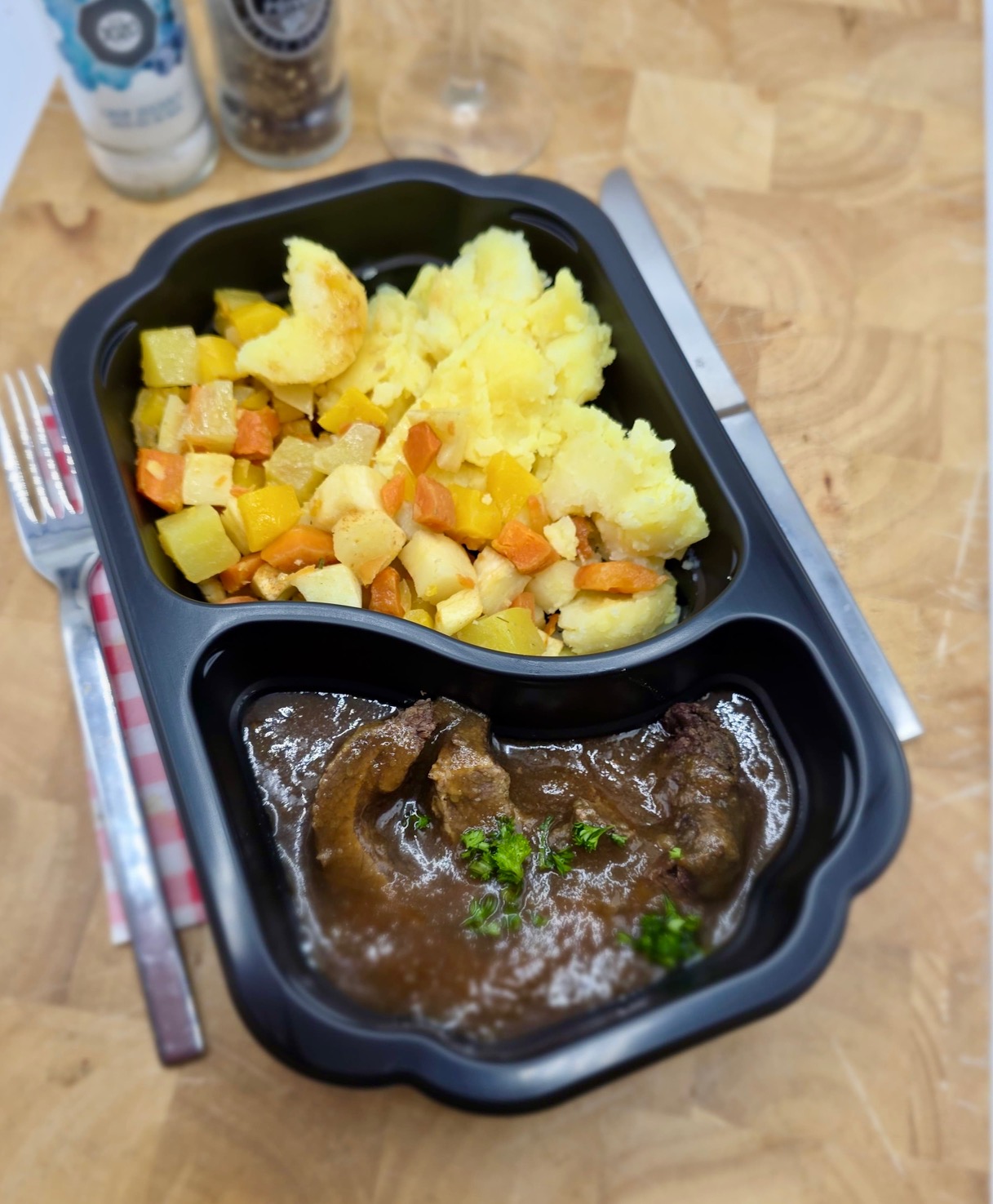 Runderrollade met aardappel en wintermix